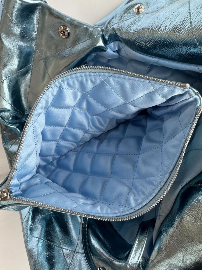Ch**el hobo 22 bags